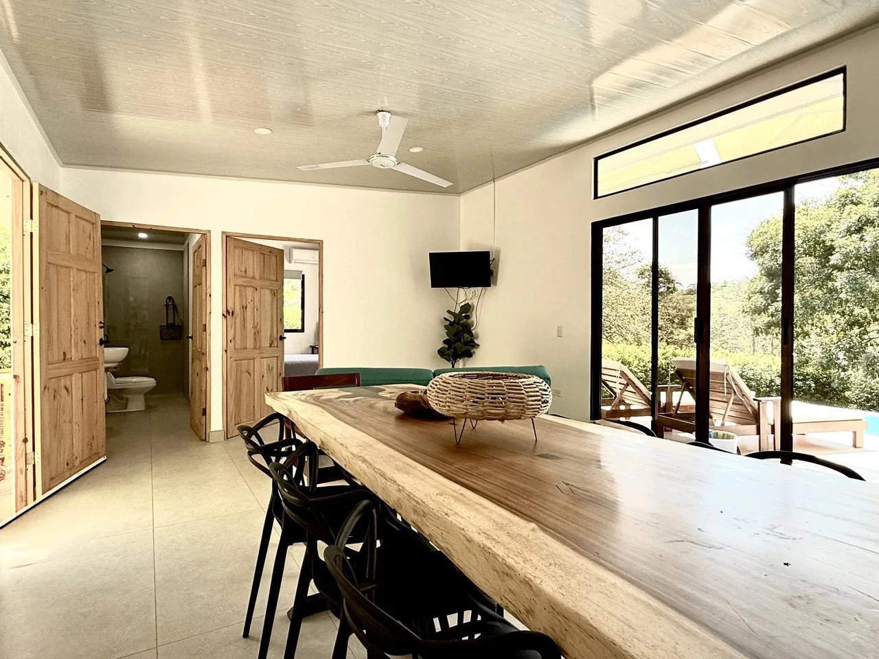 CASA BRISA ABIERTA: Turnkey Tropical Living on the Edge of Cobano $349,950 USD - Gallery image 19