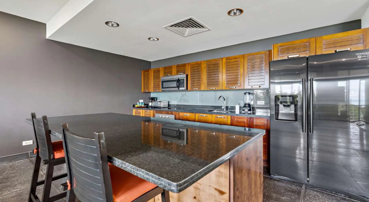 Rainforest 22B: Live in the number one luxury development with private beach in the national reserve of Manuel Antonio - Gallery image 6