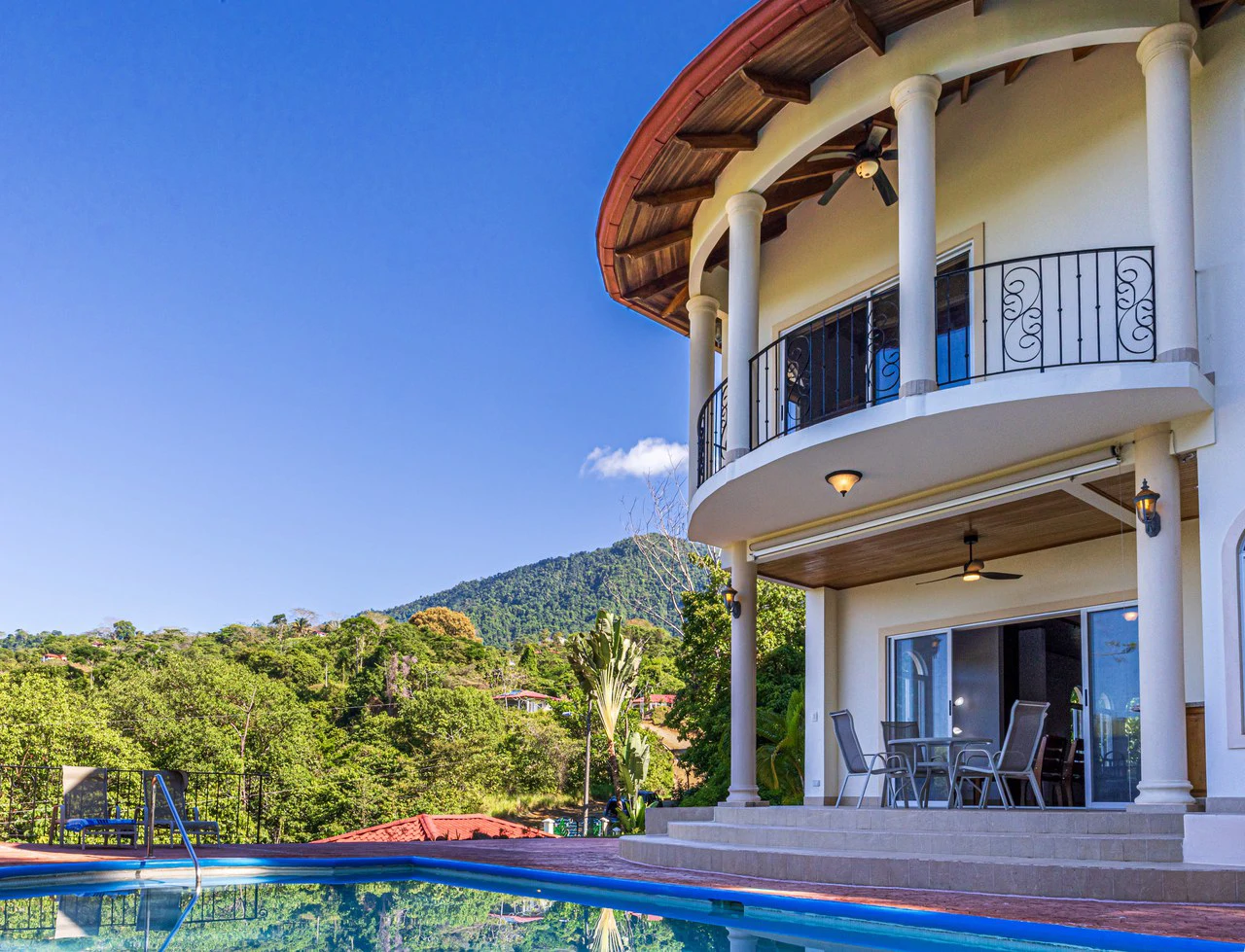 Elegant 3 Bedroom + Office Jungle Home in Puesta Del Sol, Ojochal - Gallery image 36