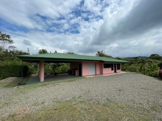 5.2 ACRES – 2 Bedroom Home With 60 Ft Infinity Lap Pool, 1 Bedroom Guest House, Fabulous Ocean View, Mature Fruit Trees!!! - Gallery image 24