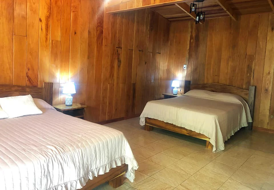 2 Acres with 4 houses Centrally located in Monteverde BV0224: Turn-Key Accommodations Business on 2 Acres Just 5 Minutes from Santa Elena – Surrounded by Nature, Ready to Grow - Gallery image 12