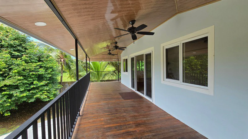 Villa del Mar, one block from the beach in Bejcuo: Fully titled half acre property with 2 level home - Gallery image 43