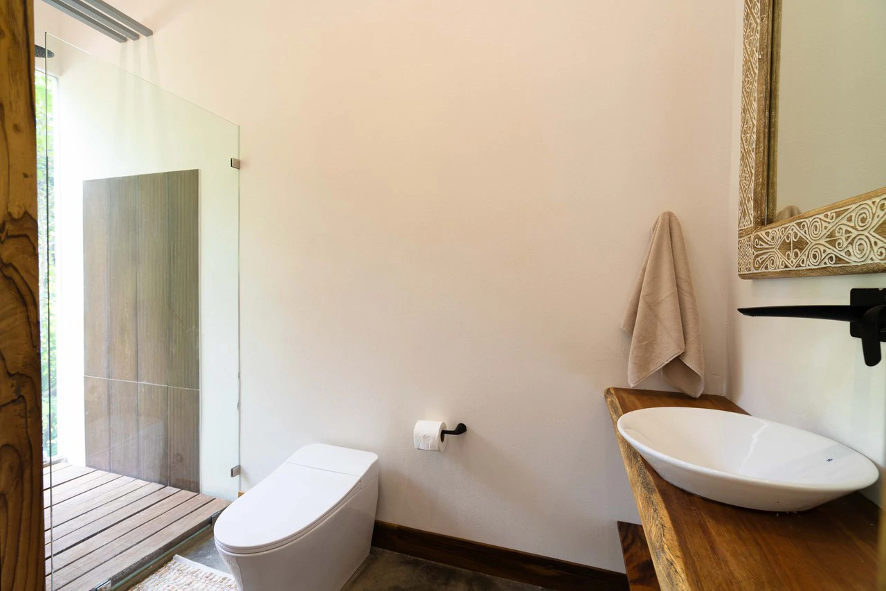 Casa Bromelia:  Brand-New 4 bed/4bath Modern Tropical Elegance North of Dominical - Gallery image 6
