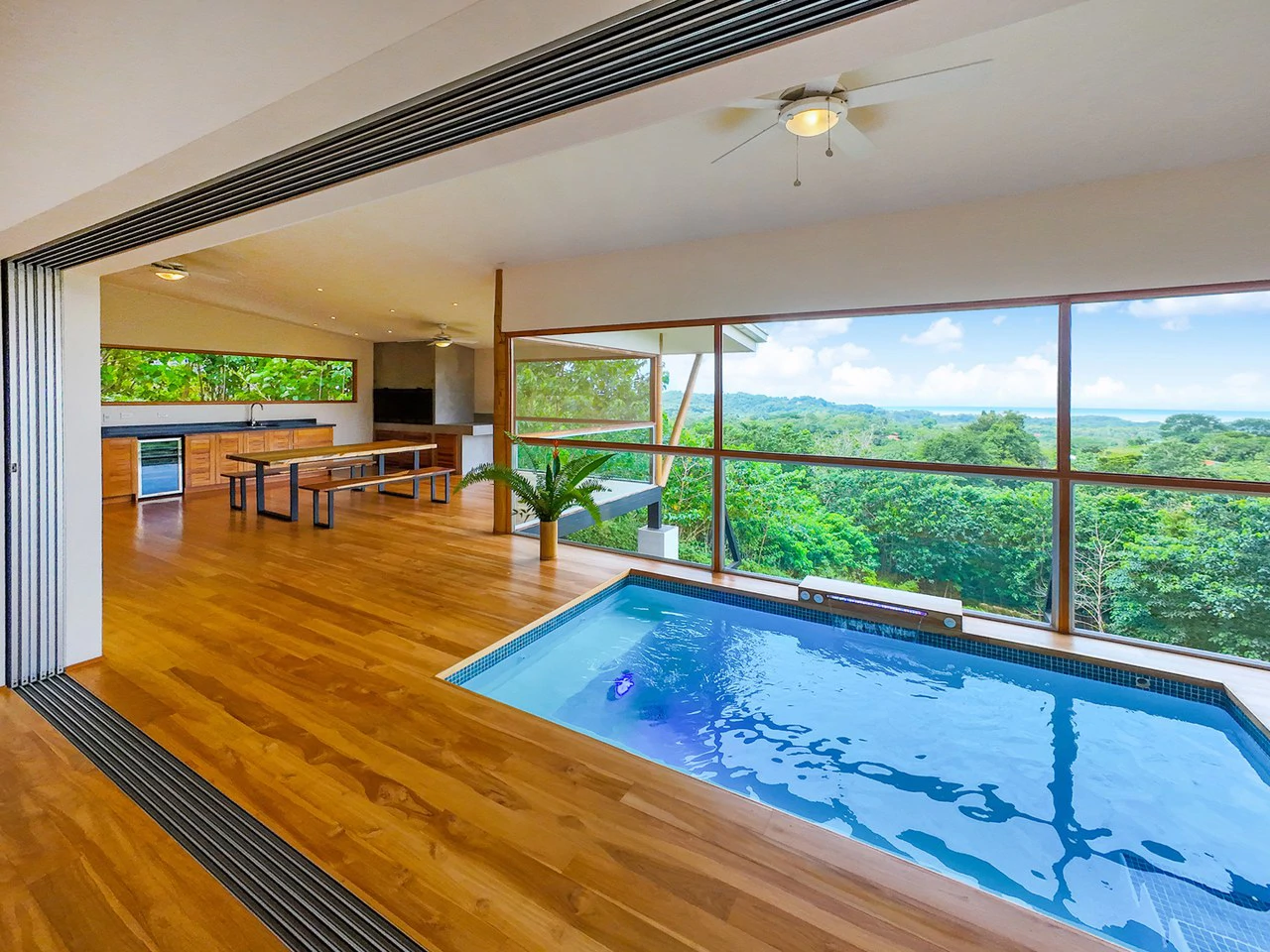 Mar Mystique Haven: Your Dream Home with Stunning Ocean Views - Gallery image 2