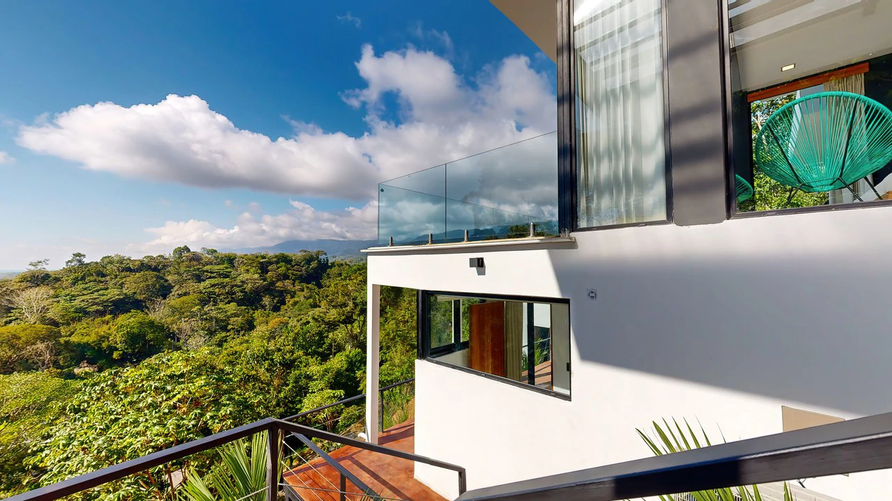 LUXURY PROPERTY WITH STUNNING OCEAN VIEWS IN UVITA, COSTA RICA. A GREAT INVESTMENT!: Mountain House For Sale in Uvita - Gallery image 33