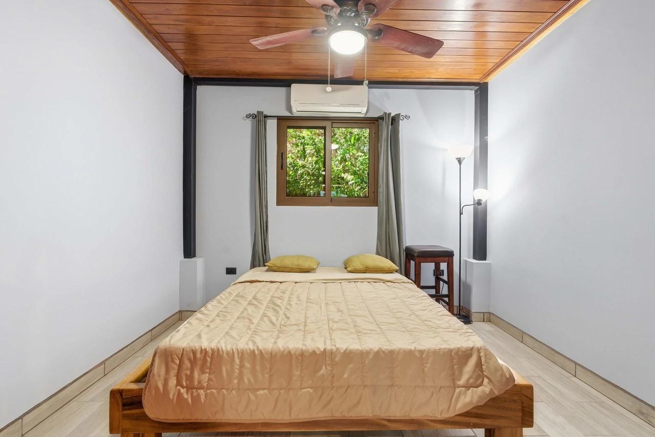 Bougainvillea Tropical Bungalows: Income-Producing Coastal Property – 25% down Owner Financing - Gallery image 25