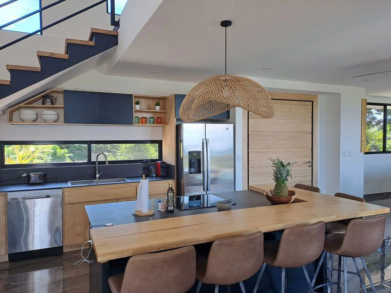 Villa Buena Vista y Lote Linda Vista: Exceptional 2.8-Acre Estate with Luxury 4-Bedroom Home, Panoramic Views, and Expansion Lot, Just Minutes from Samara - Gallery image 14