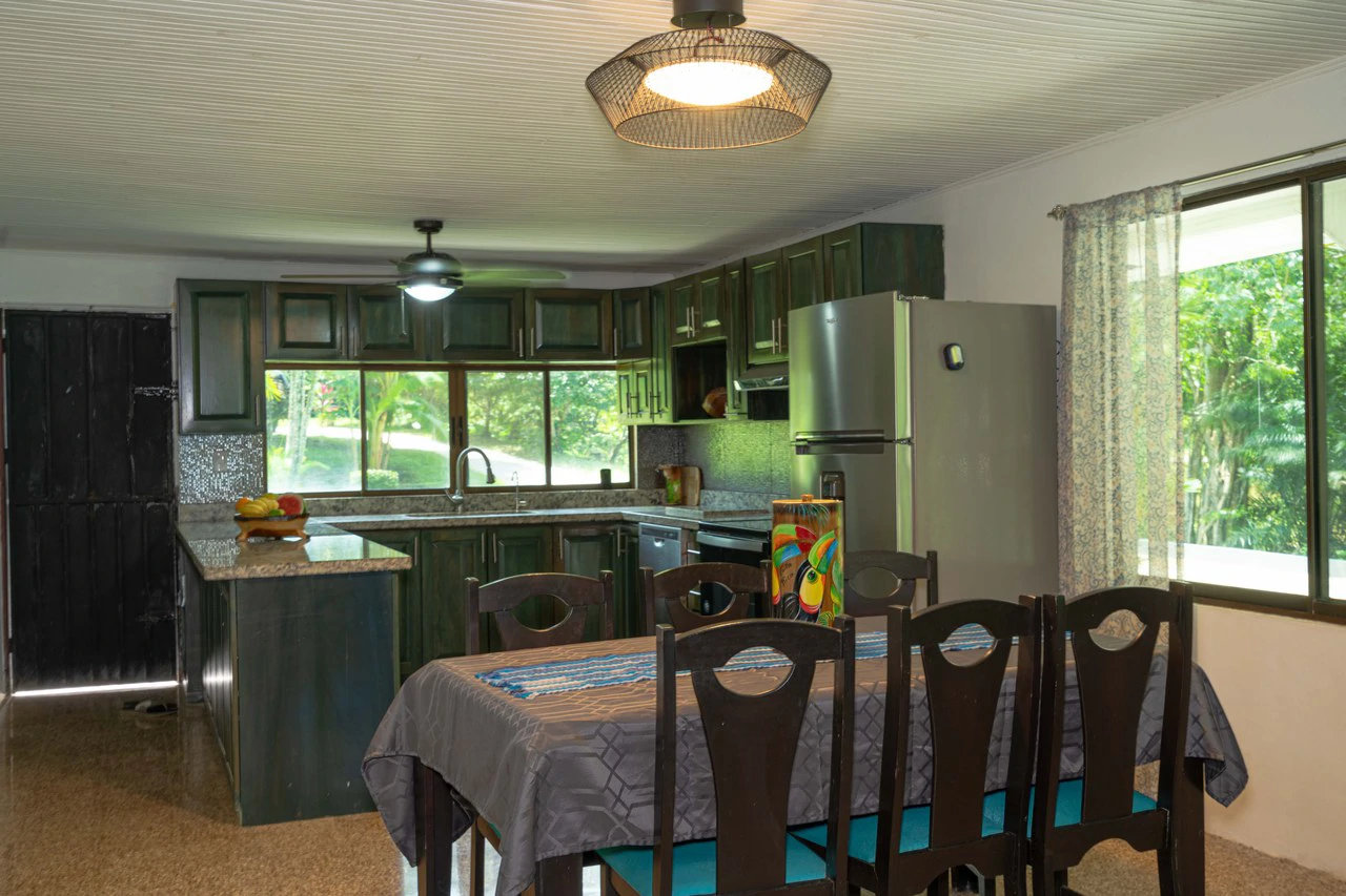 Three home stunning estate close to Quepos: Mountain Property For Sale in Parrita - Gallery image 22