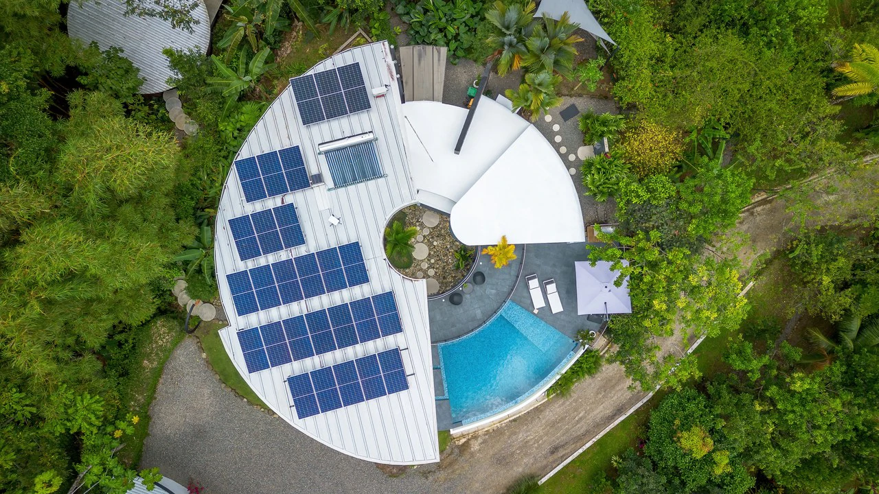 The Glass House. Sustainability, Luxury and Nature. - Gallery image 23