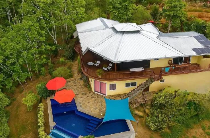 Parrita Jungle home: Luxury Jungle Estate with Airbnb cabin - Gallery image 2