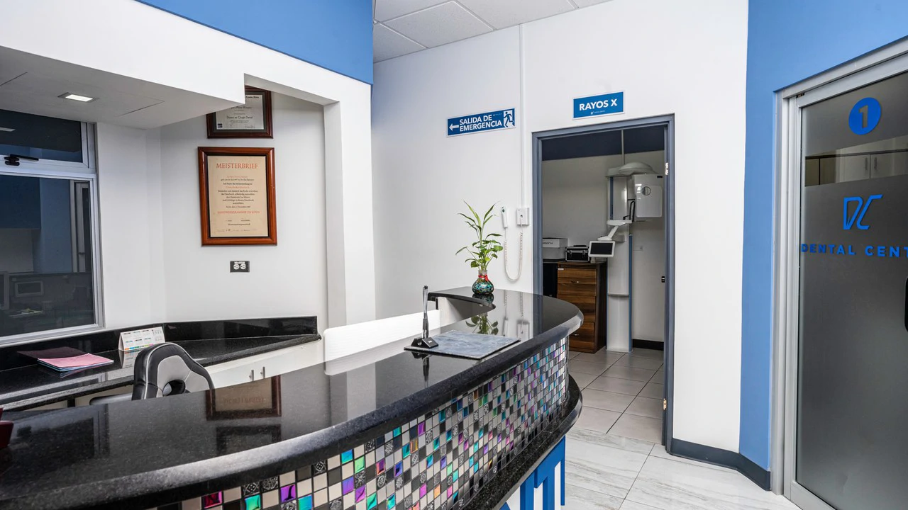 L-130: Building with fully equipped dental clinic - Gallery image 8