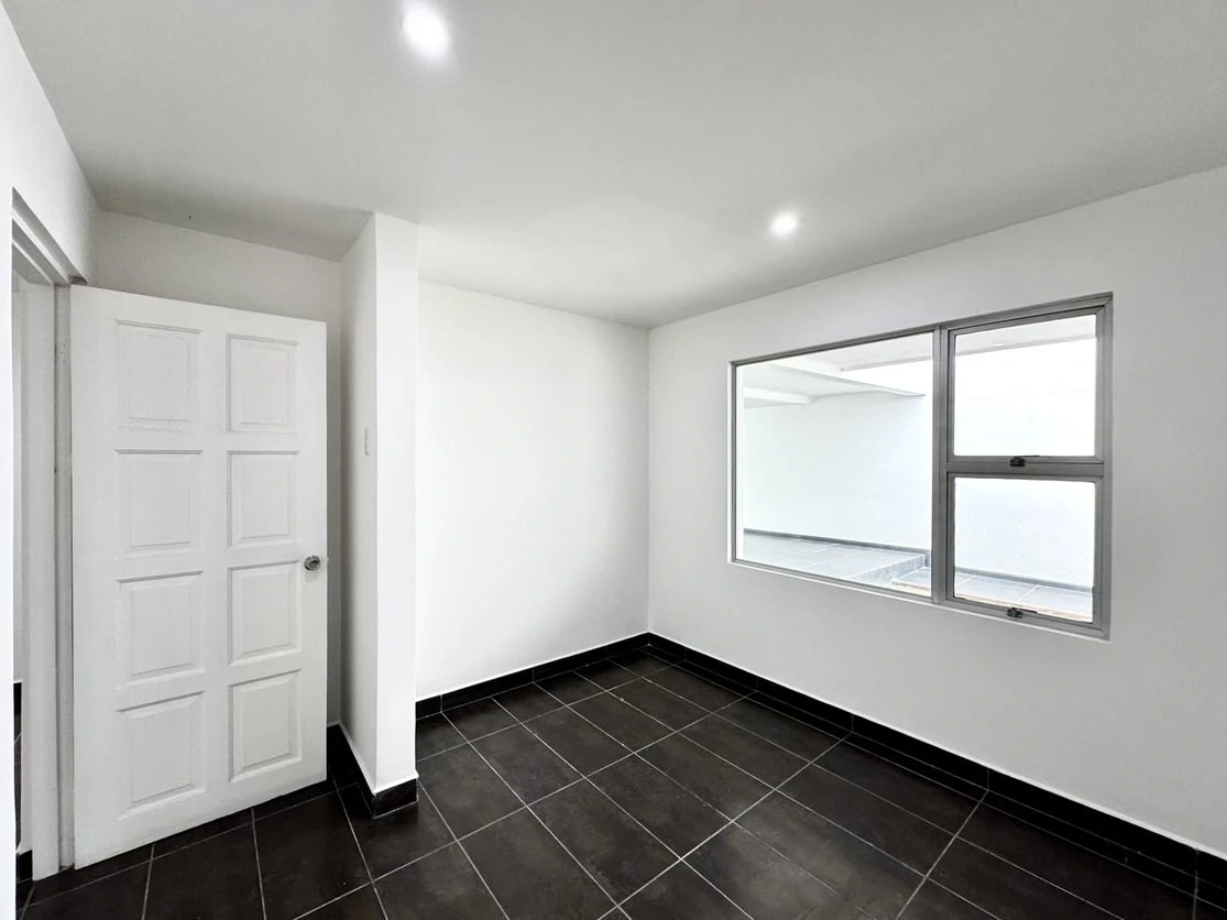 House For Sale in Bello Horizonte - Gallery image 23