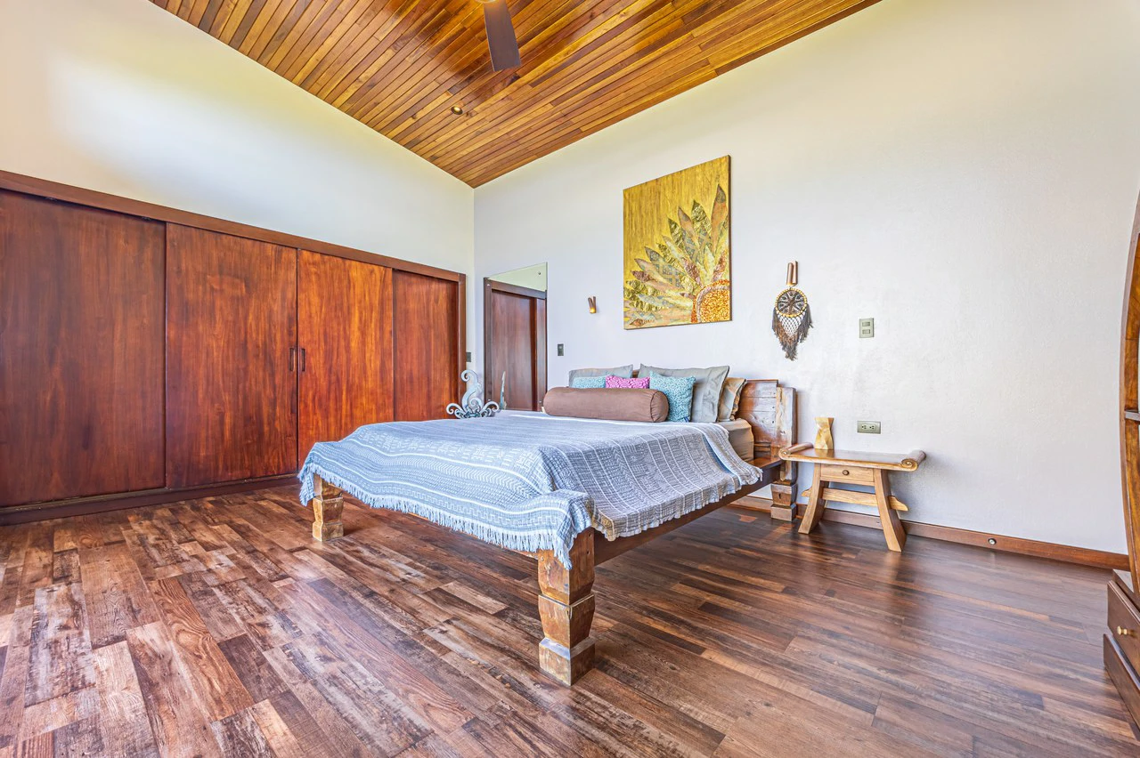 Casa Markissa: Luxury Oceanview Villa with Proven Rental Income. - Gallery image 20