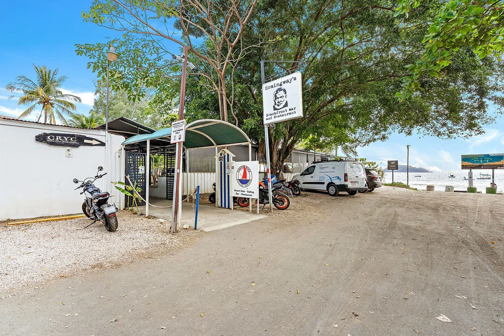Beachfront Restaurant: Titled Beachfront Land Included in Sale!  Great Business Opportunity! - Gallery image 17