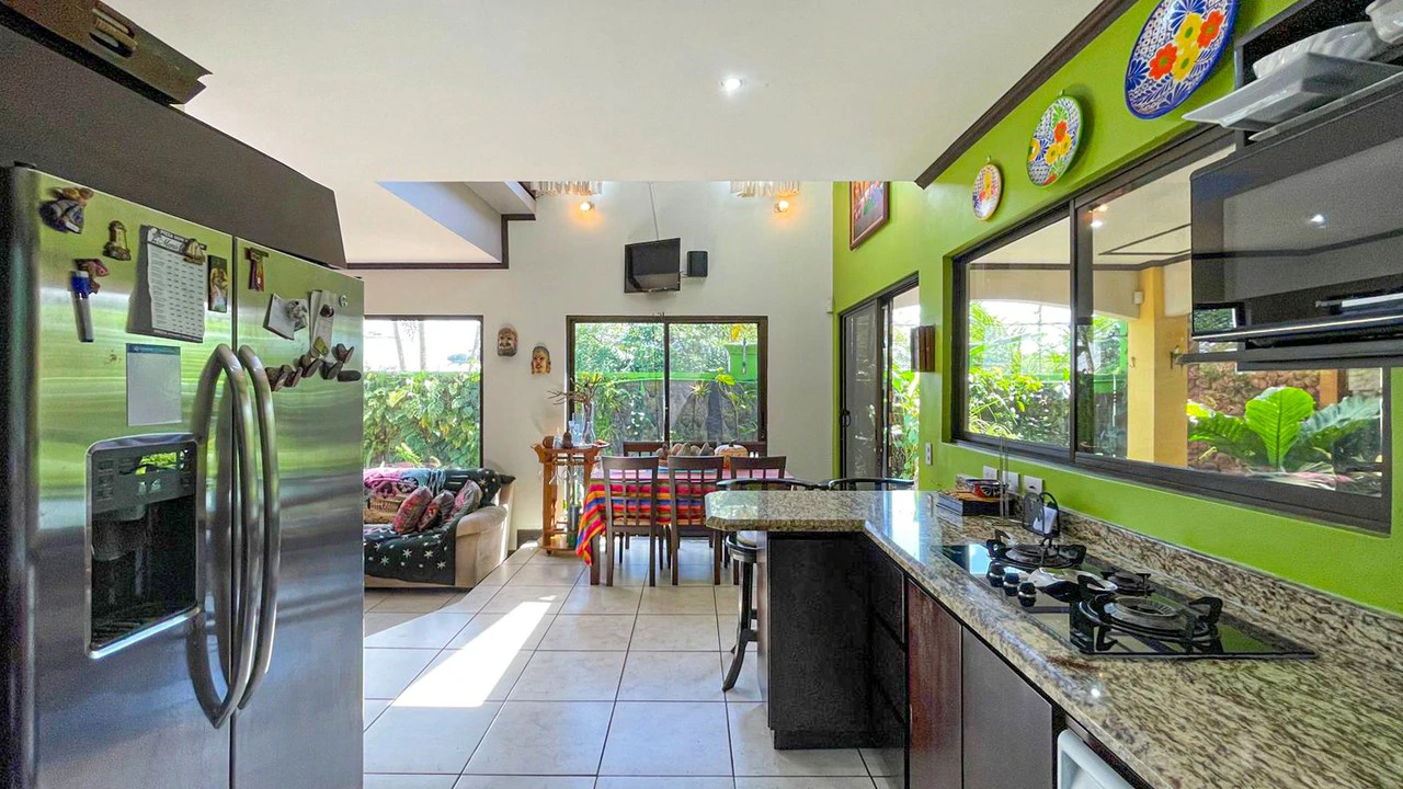 Home for sale or for RENT with furnished -Bosque Alto Condominium- Grecia - Gallery image 5