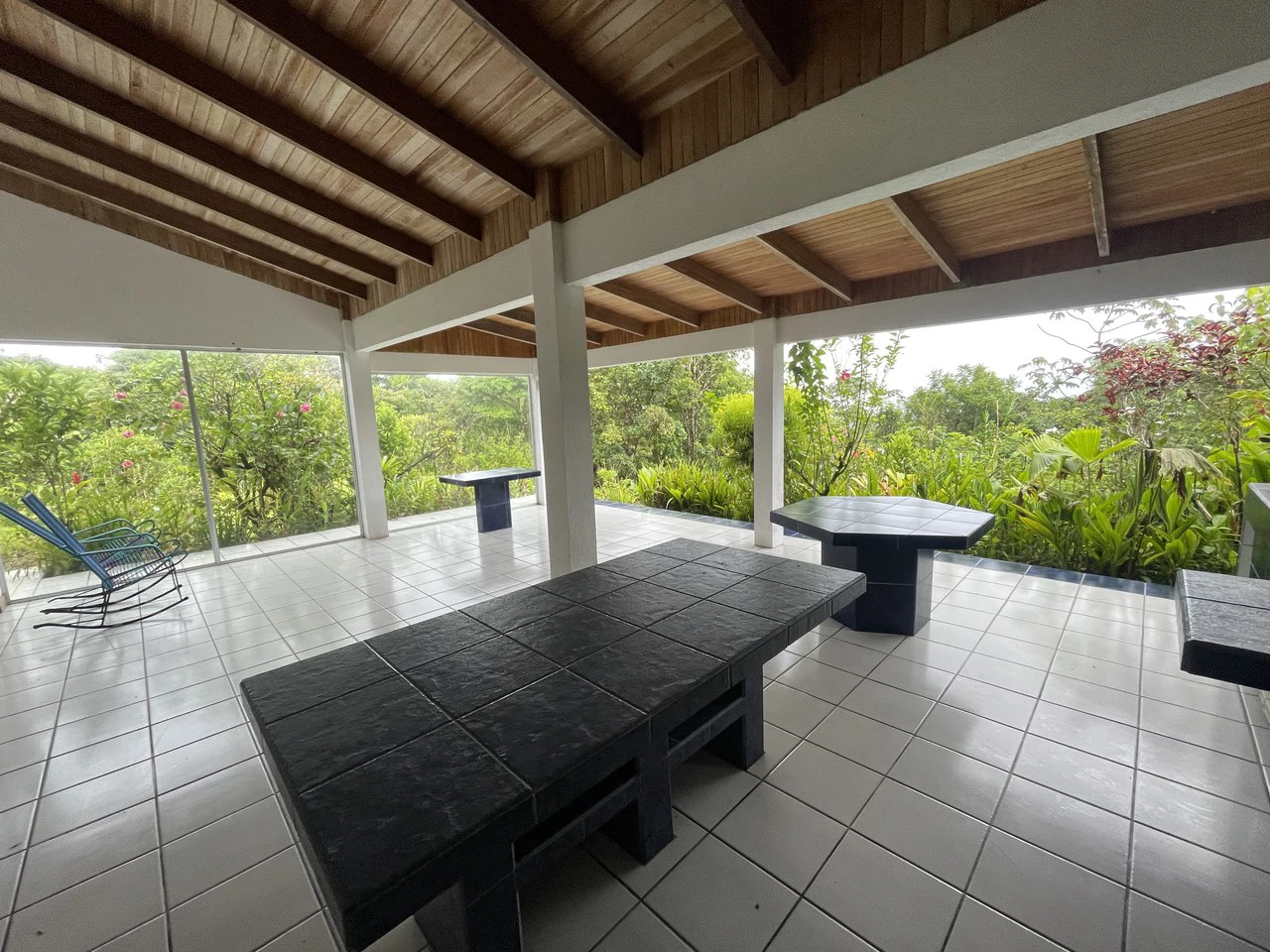 Magnificent 65-acre (26-hectare) estate, featuring a canopy tour, two homes, horses, walking trails, and 14 build-ready platforms. - Gallery image 28