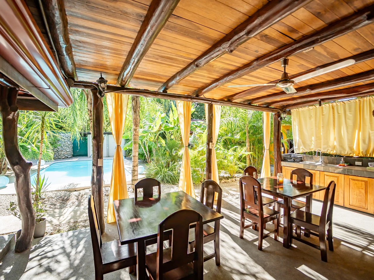 Top-Rated Airbnb Oasis Close to Samara: Countryside House For Sale in Playa Samara - Gallery image 11