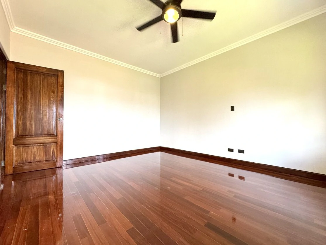 Cerro Alto Venta de Casa de Lujo con Maravillosas Vistas: Cerro Alto Luxury Home for Sale with Breathtaking Views - Gallery image 12