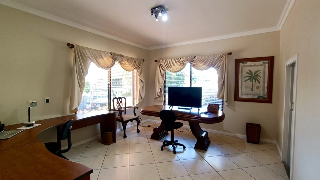 House for sale in Belen, Heredia, Costa Rica. Totally furnished!!! - Gallery image 10