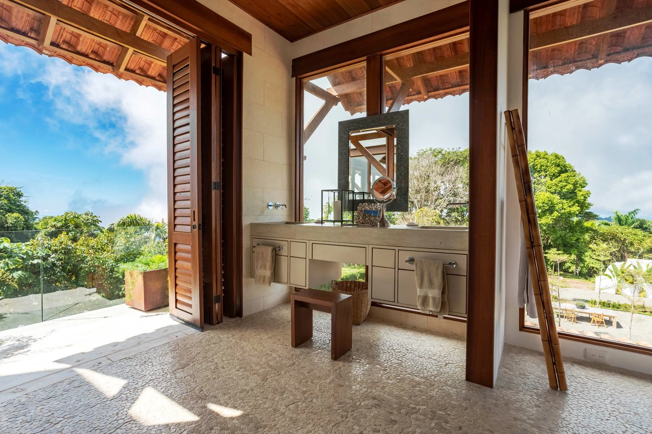 Custom Built Home in Dominical with 2 Building Sites in Costa Verde Estates - Gallery image 48