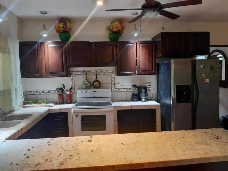 Casa Tropical Breezes: Walk to the Beach from a Secure Gated Community in Bejuco! - Gallery image 7