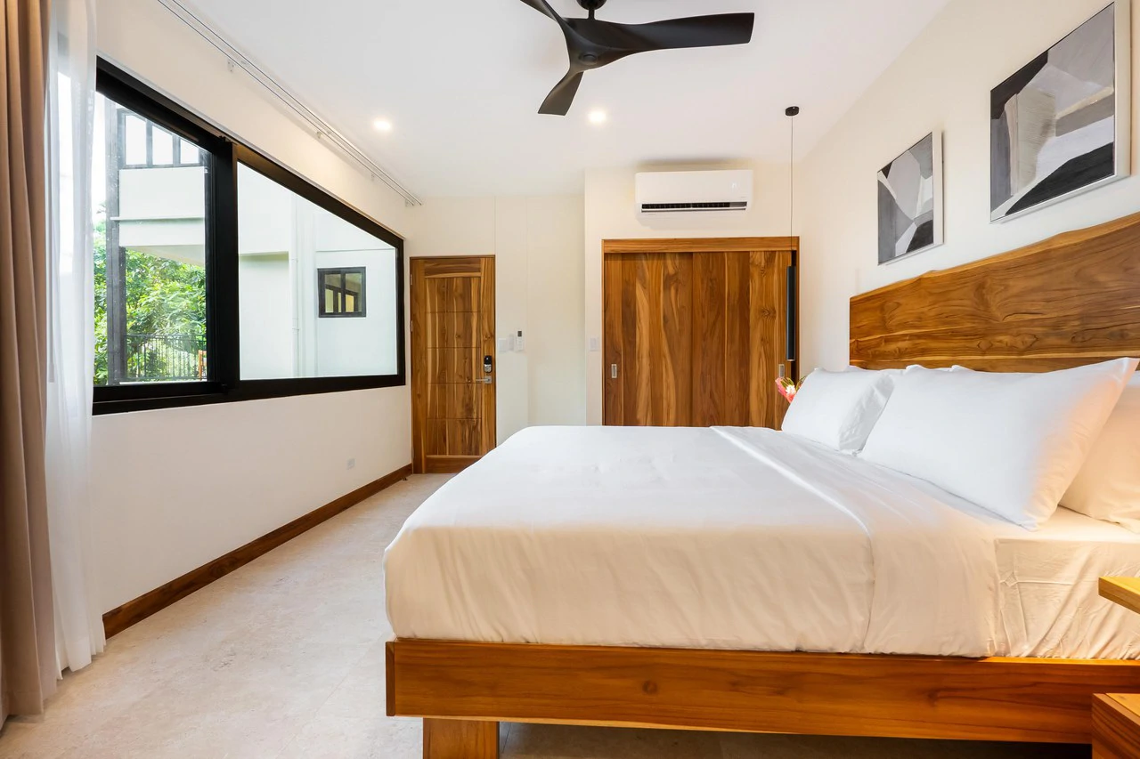 Grand luxury 9 bedroom, 9.5 bath Rainforest & Mountain View Estate near Marina Pez Vela - Gallery image 54