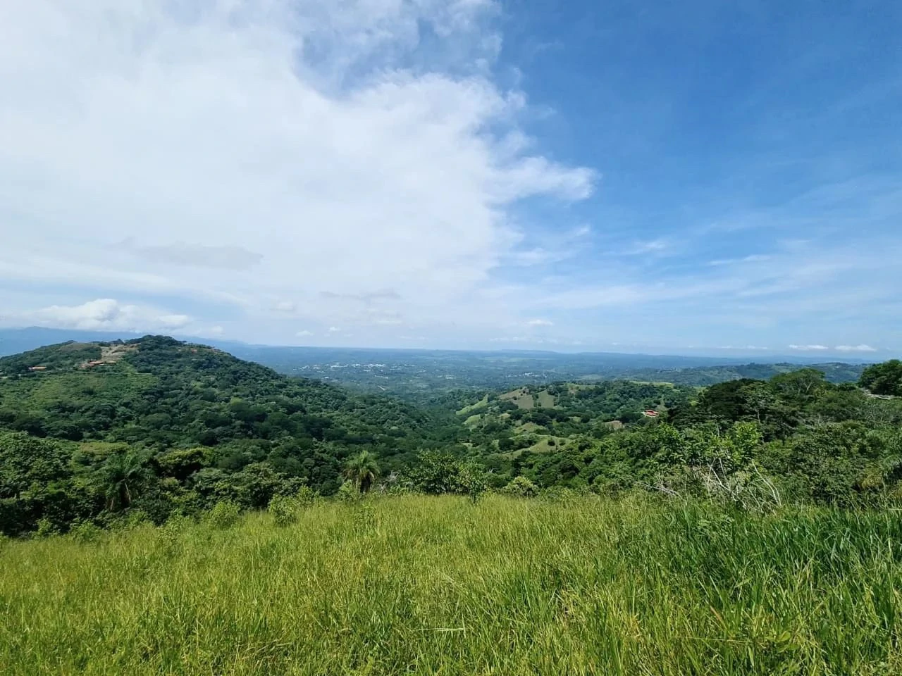 Near the Coast and Mountain Home Construction Site For Sale in Orotina y Caldera