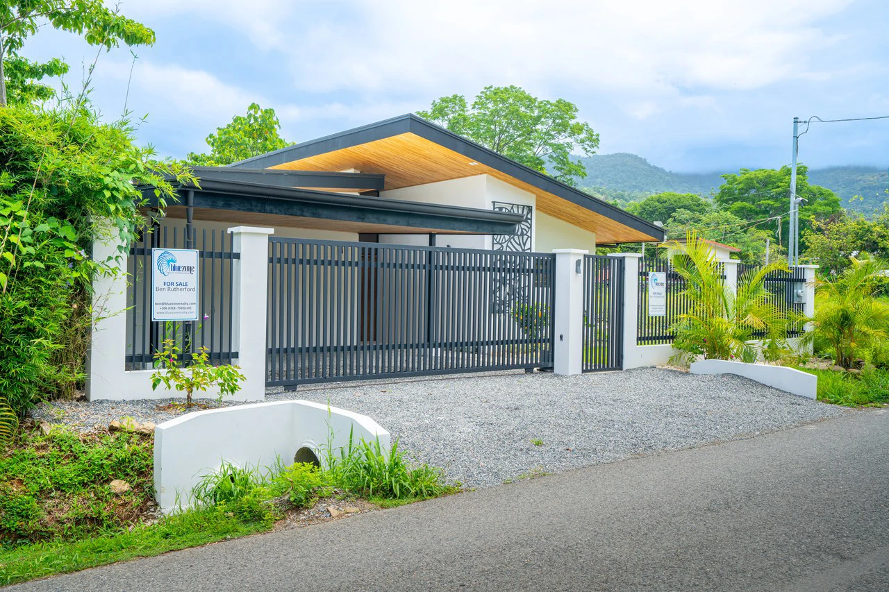 Uvita Tropical Urban Home, New Quality Build! - Gallery image 26