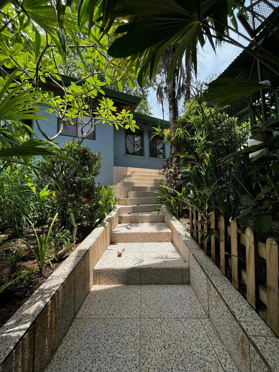 0.075 ACRES – 2 Bedroom Home Plus 1 Bedroom Apartment For A Great price!!!