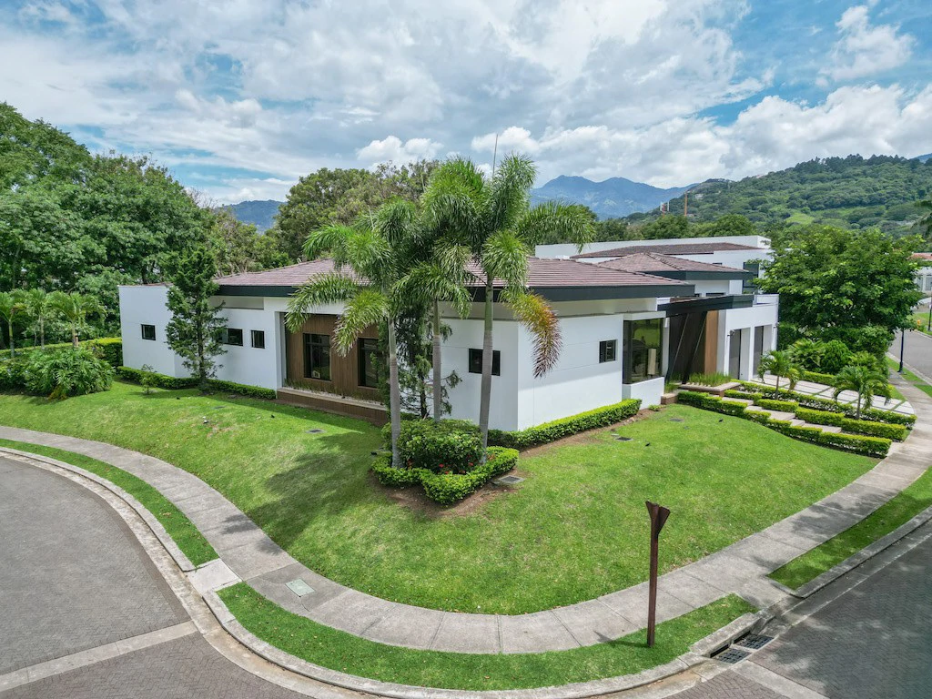 House For Sale in Rio Oro - Gallery image 4