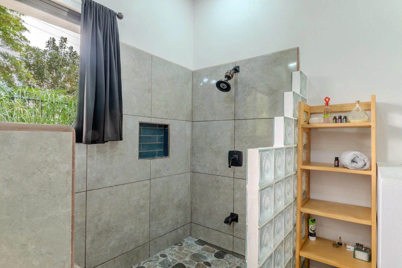 Mountain House For Sale in Quepos - Gallery image 29