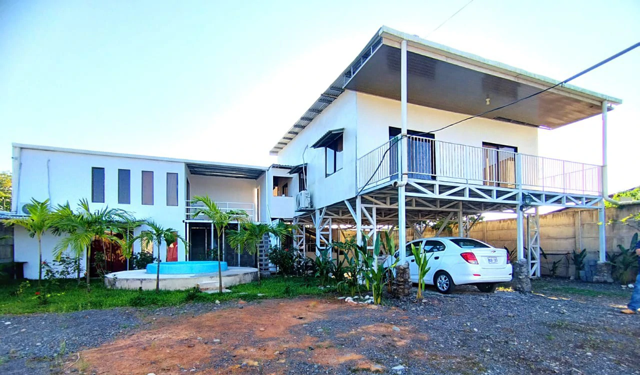 CASA PLAYA BANDERA: Just 2 minutes from the beach, property with house and independent apartment, ideal for investment - Gallery image 5