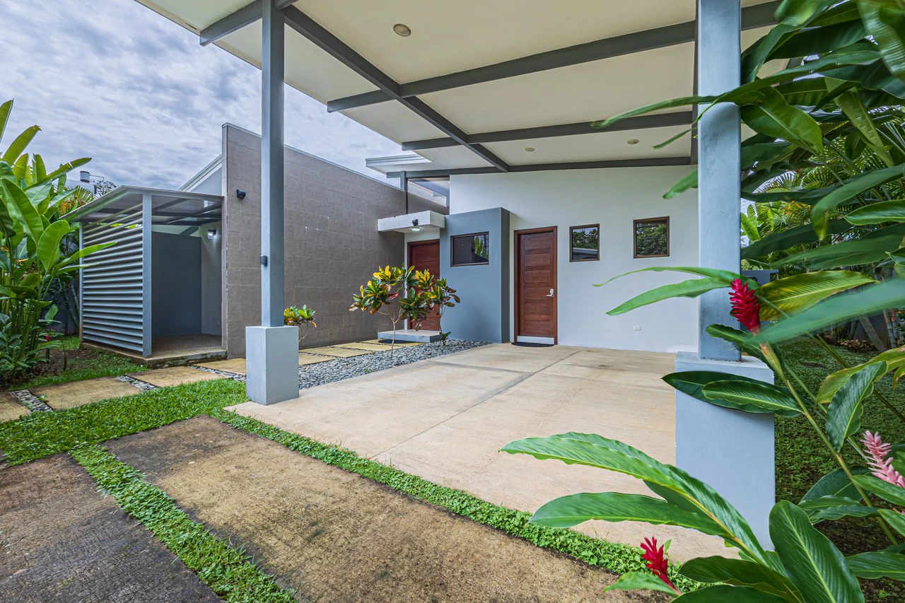 Uvita Home in Jardines del Sol with Private Pool and Dual Suites: Near the Coast House For Sale in Uvita - Gallery image 22