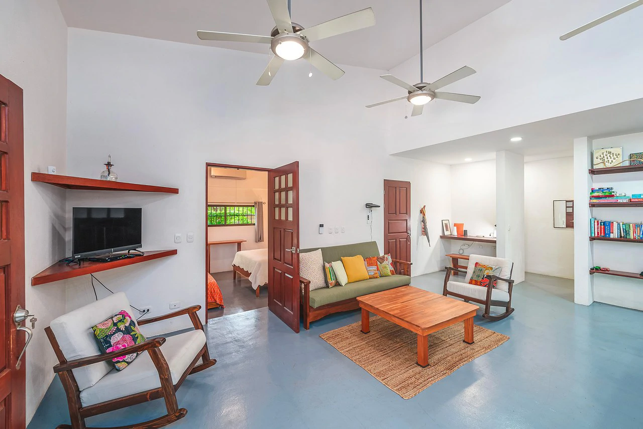 Campo de Sueños: Fresh 3BR Beach Home & Pool on 3/4 Acre - Gallery image 23