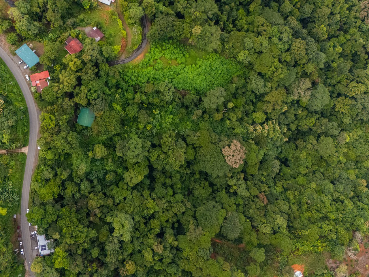 Prime 7.8 Acre Commercial Property with Restaurant for Sale in Costa Rica - Gallery image 56