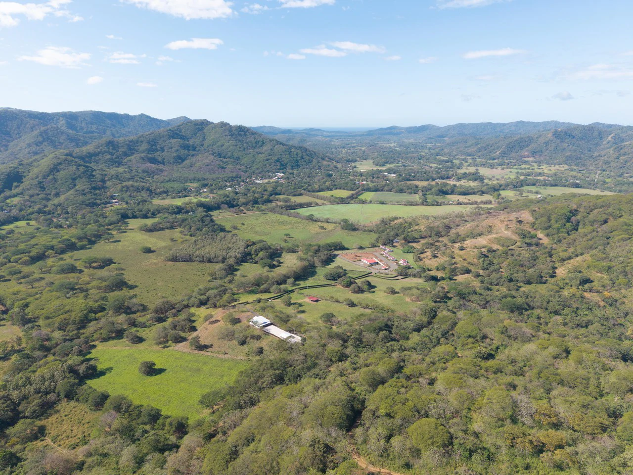 Finca Santa Elena: Mountain and Countryside Multiplex For Sale in 27 de Abril - Gallery image 47