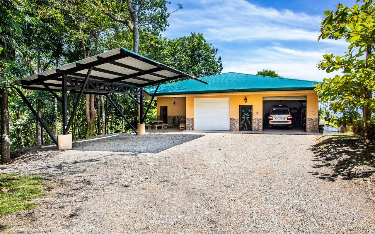 209 ACRES – 3 Bedroom 180 Degree Ocean View Home, Pool, And At Least 4 More Ocean View Building Sites!!!! - Gallery image 25