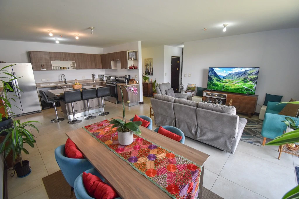 Apartamento de 2 Habitaciones + Sala de TV en Torres de Velarde Heredia: Apartment For Sale in Barreal - Gallery image 9