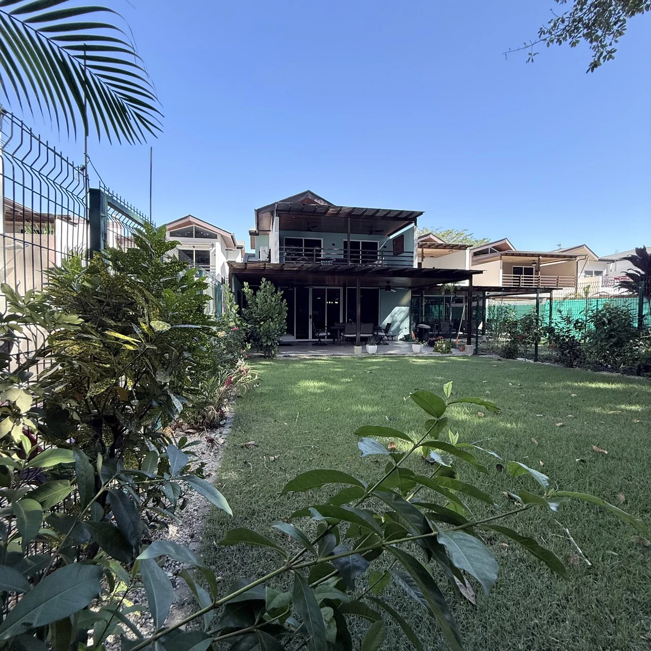 Unique Oversized Lot Home in Ciudad del Mar with 4 Covered Parking - Gallery image 23