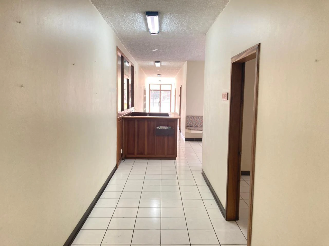 Building for Sale in High Traffic Street Moravia San Jose Costa Rica - Gallery image 5