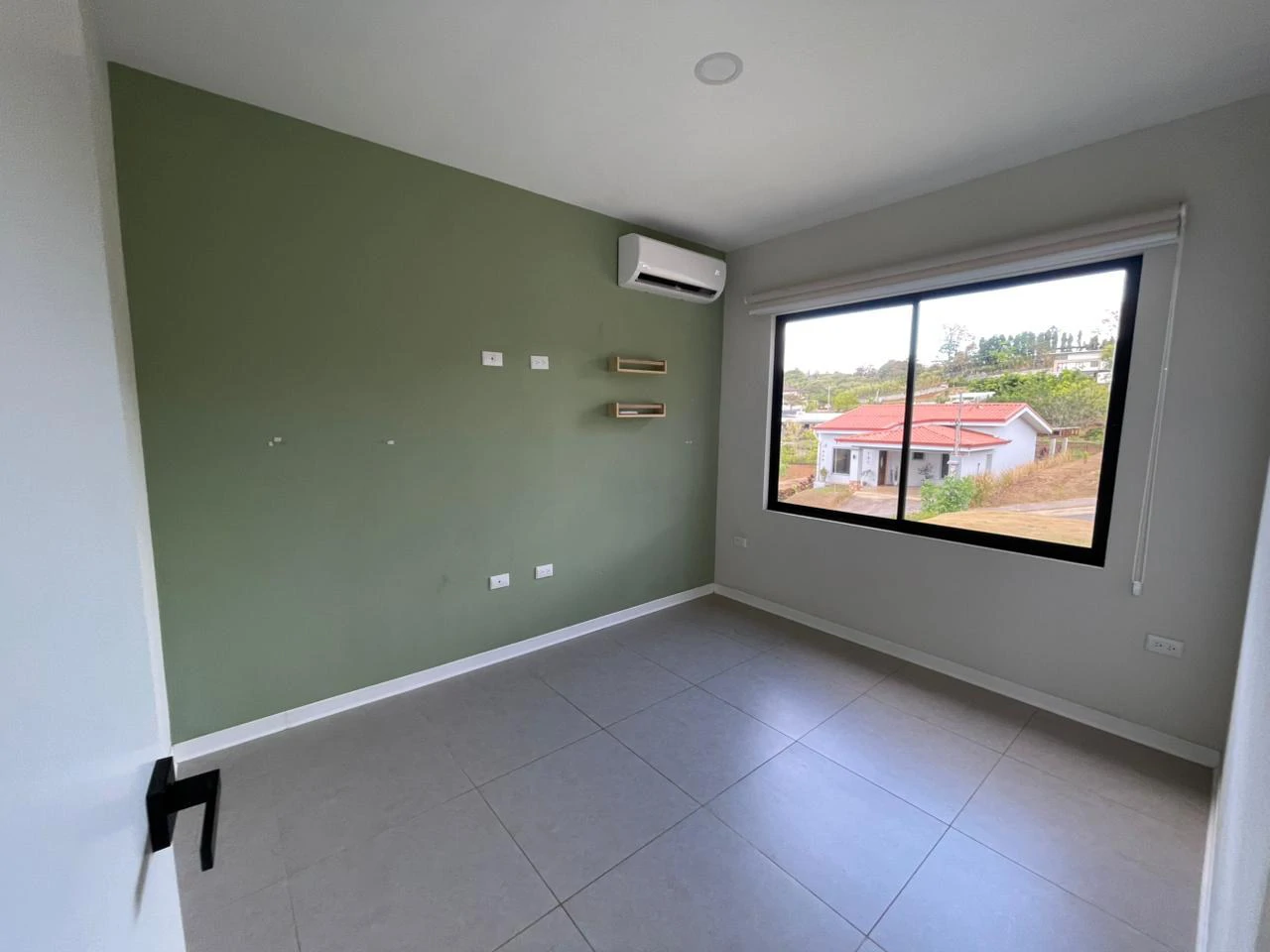 New Modern 3-Bedroom Home in Gated Community, Grecia, Alajuela with Scenic Views - Gallery image 6