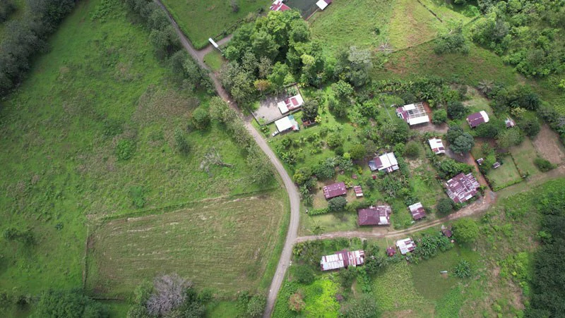 Land For Sale with Excellent Location in La Amapola, Puerto Jimenez - Gallery image 13