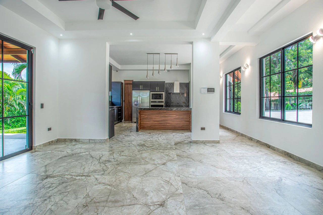 Modern Home for Sale in Atenas, Costa Rica - Gallery image 5