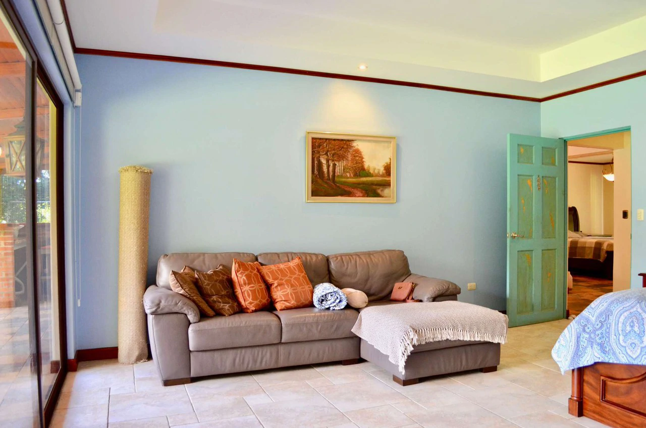 HOUSE IN TIROL HEREDIA: Leave surrounded by nature and peace - Gallery image 30
