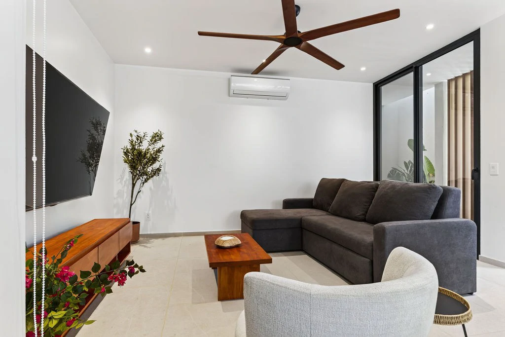 Casa Mareva: Brand-New Luxury Home Just Steps from the Beach in Playa Grande - photo 5