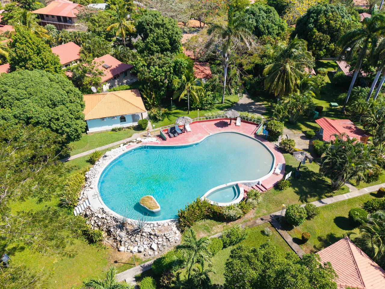 Casa Elsa Villaggio II – Unit 406A: Tropical Condo Near Potrero Beaches - Gallery image 15