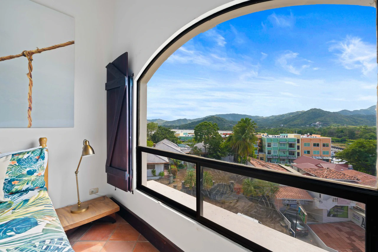 Tres Vistas Marina Real: Stunning 3BR Penthouse with Ocean & Marina Views - Gallery image 11