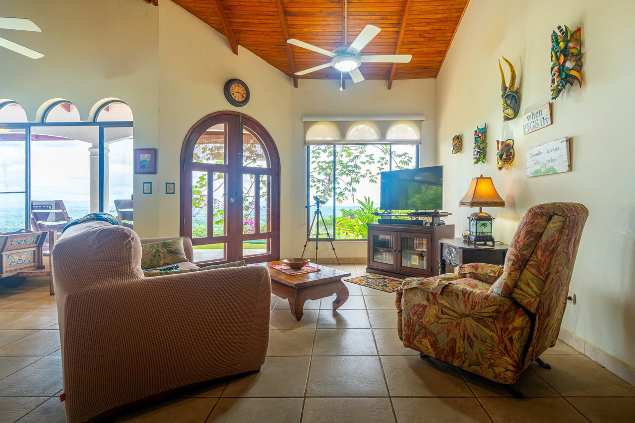 Casa Mono Titi: Front Ridge Ocean View  – Tres Rios, Costa Rica - Gallery image 22