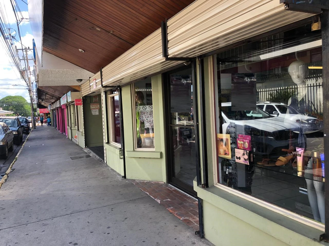 Great investment opportunity: Commercial property with excellent income - Gallery image 8