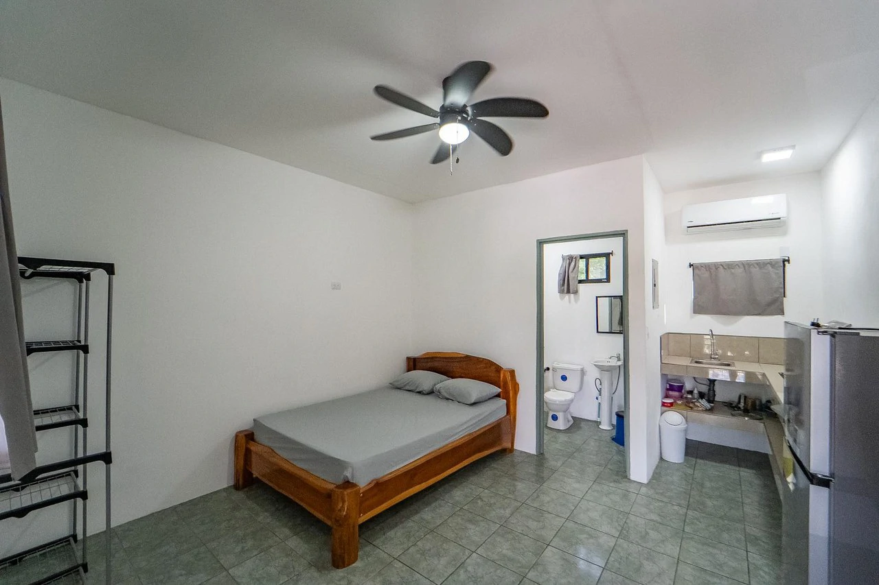 Cantarana Studios: Multiunit Property with tons of Potential - photo 3